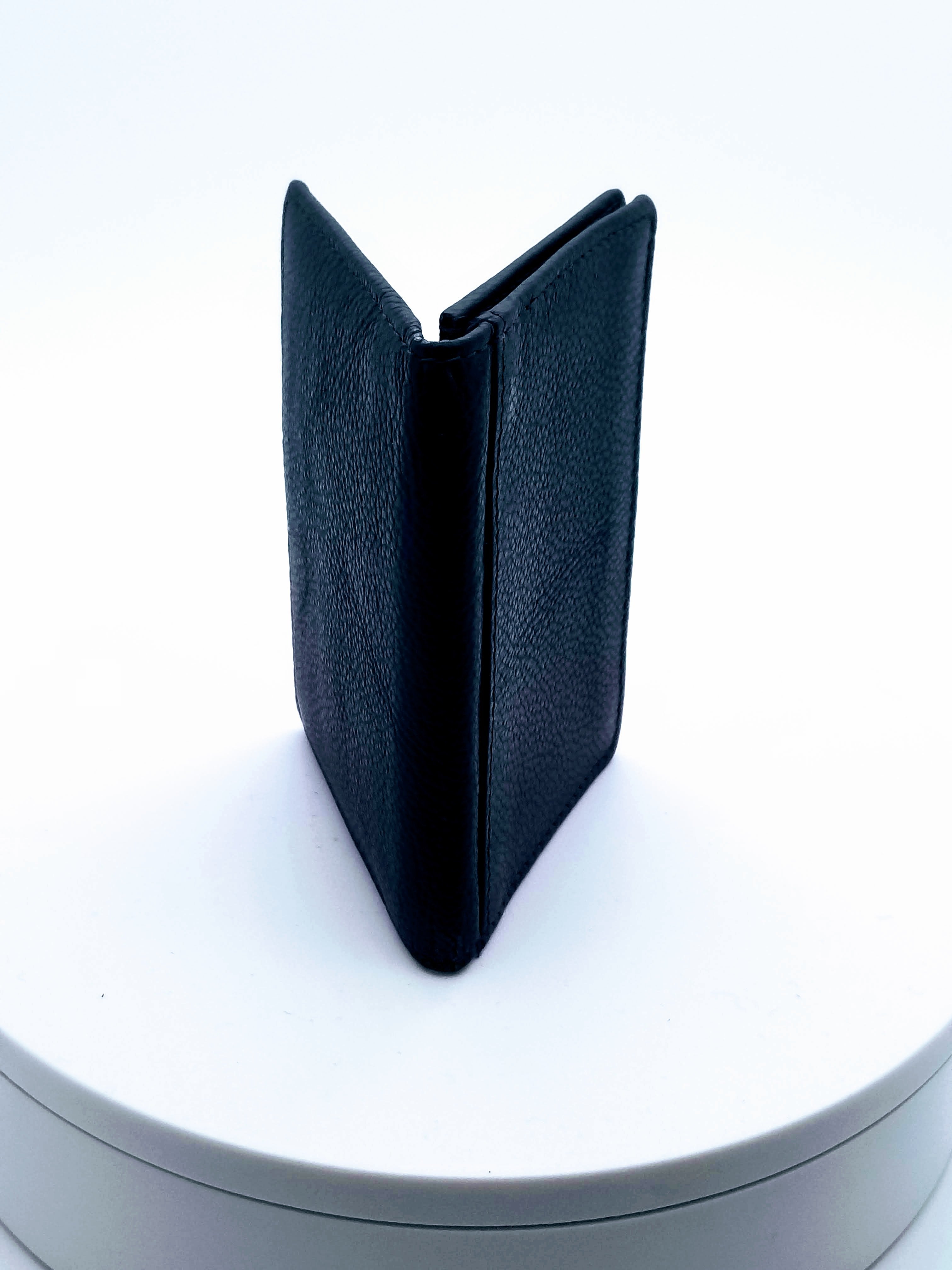 Leather-Black-Credit-Card-Holders