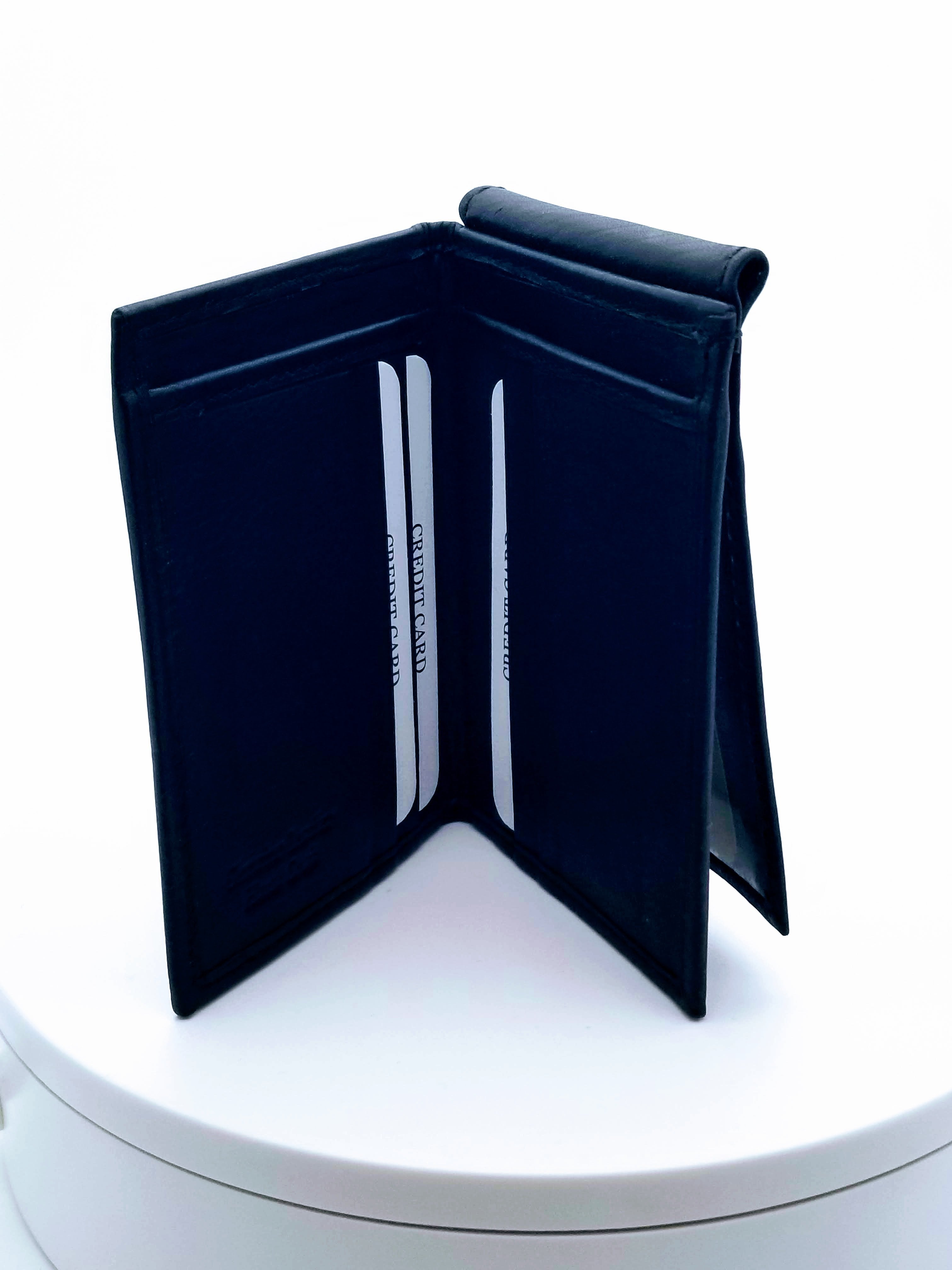 Men-Blue-Leather-Credit-Card-Holders